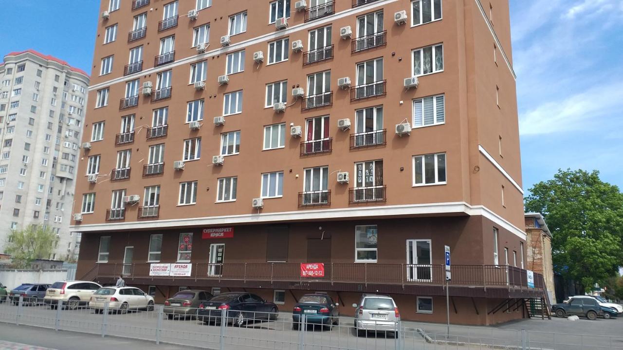 Новая Студия Вокзал Харьков-Пассажирский ภายนอก รูปภาพ